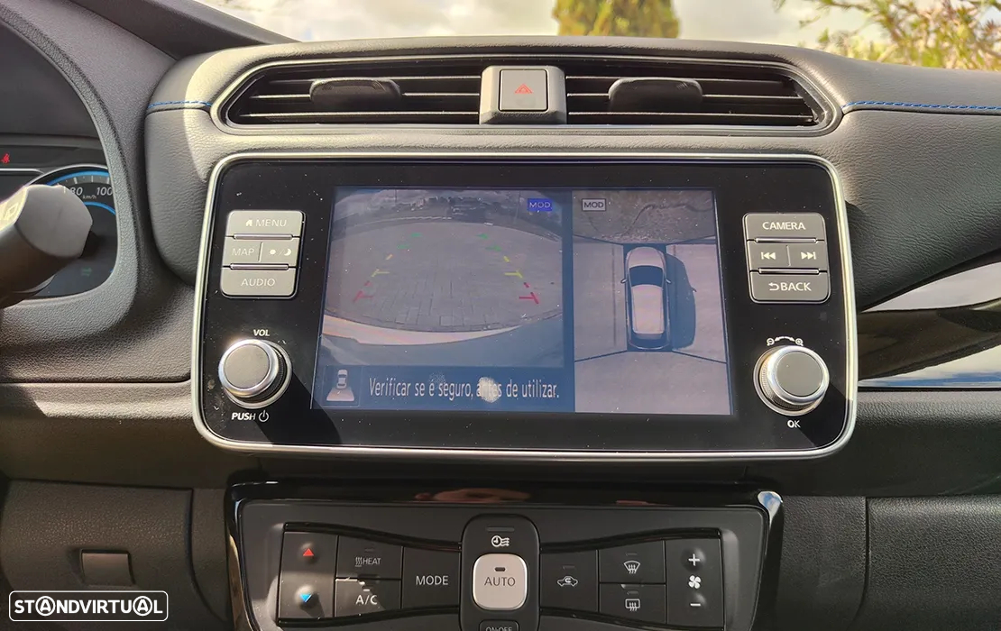 Nissan Leaf N-Connecta - 21