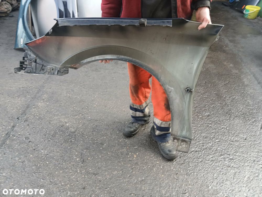 Opel Vectra C Lift Błotnik prawy kod lakieru Z20R - 5