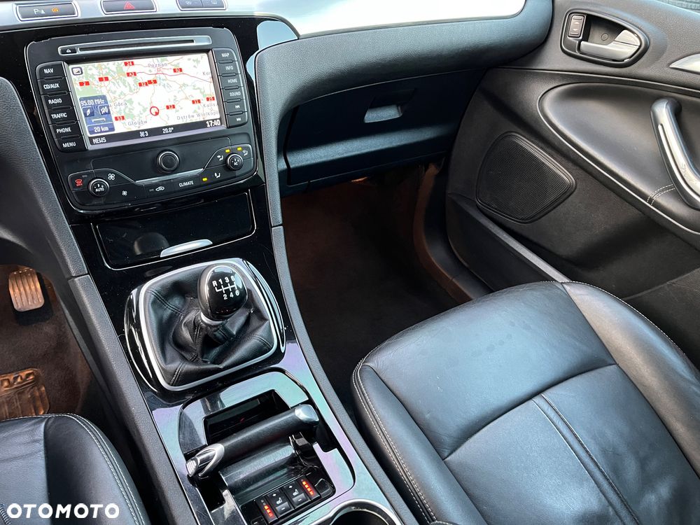 Ford S-Max 2.0 TDCi DPF Titanium - 6