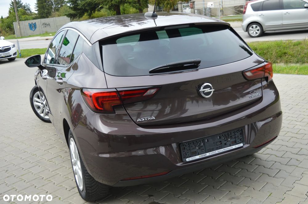 Opel Astra 1.4 Turbo Dynamic - 21