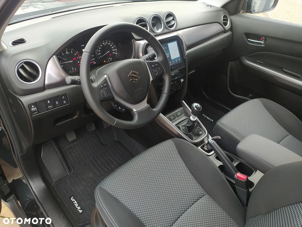 Suzuki Vitara 1.4 Boosterjet mHEV Premium Plus 2WD - 21