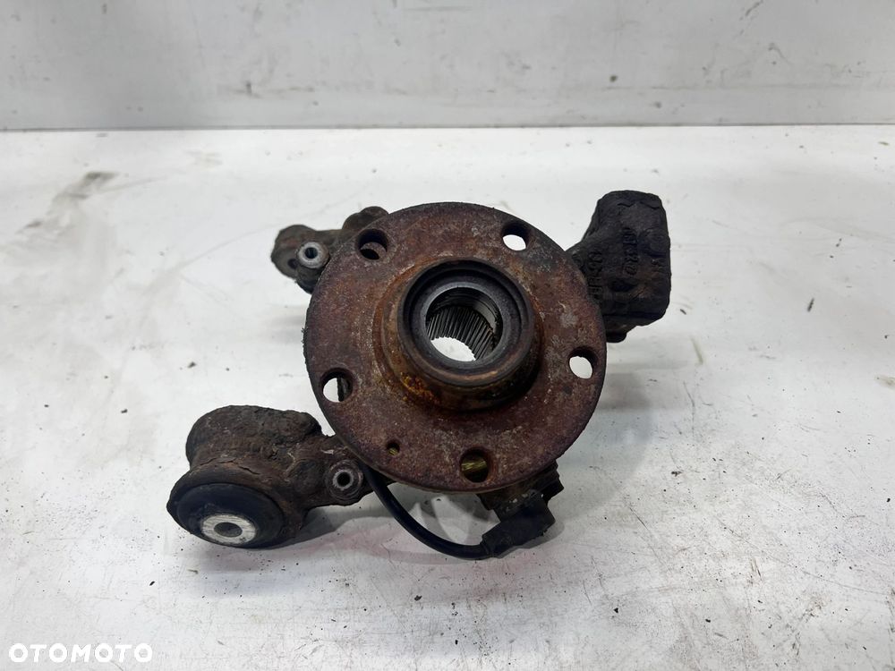 ZWROTNICA PIASTA PRAWY TYŁ AUDI A4 B7 8E0505432AL - 1