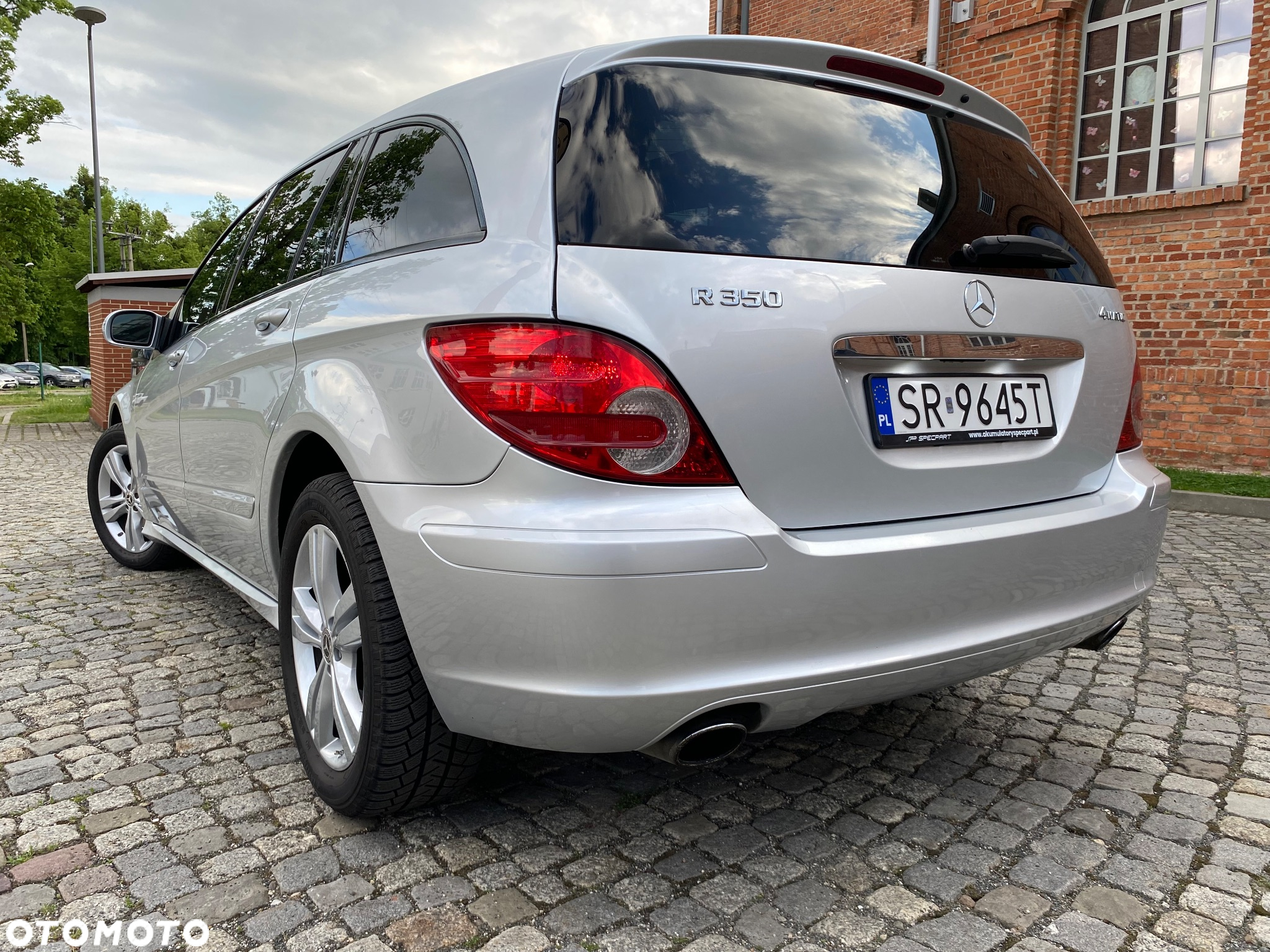Mercedes-Benz Klasa R 350 4Matic 7G-TRONIC - 8