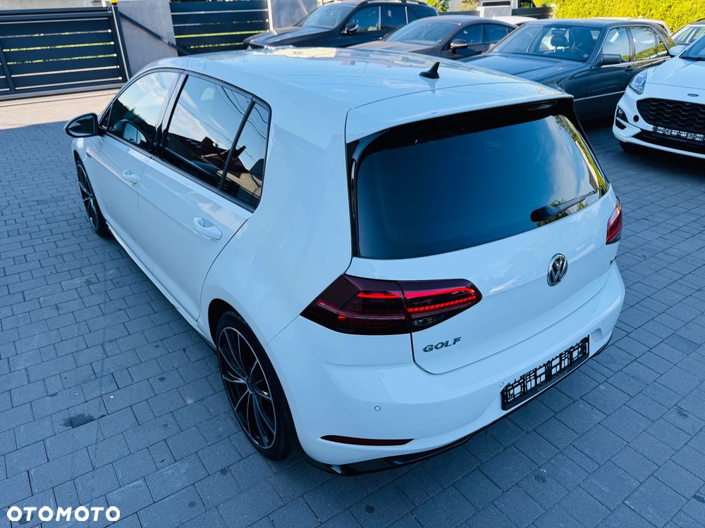 Volkswagen Golf 1.4 TSI BMT Highline - 9