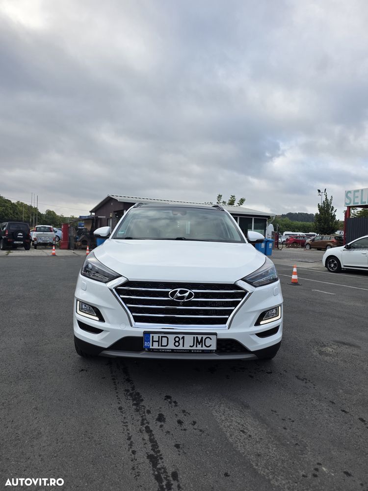 Hyundai Tucson - 1
