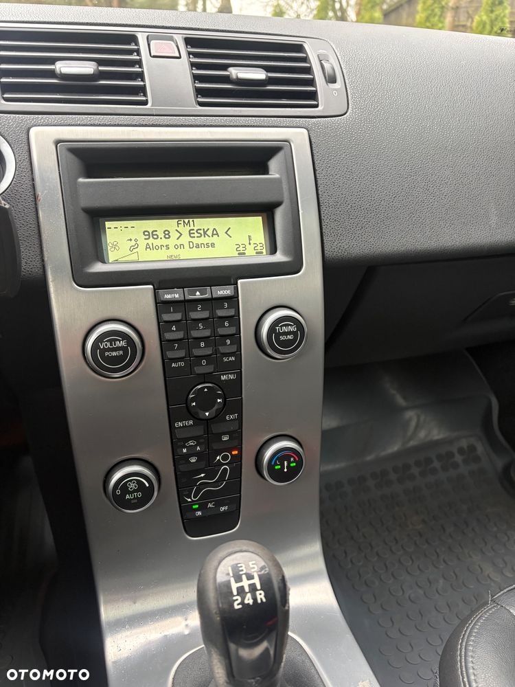 Volvo V50 1.6D DPF DRIVe Kinetic - 15