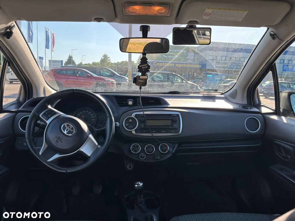 Toyota Yaris - 9