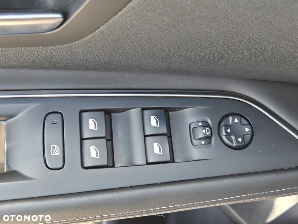 Peugeot 3008 PureTech 130 Stop & Start Allure - 16
