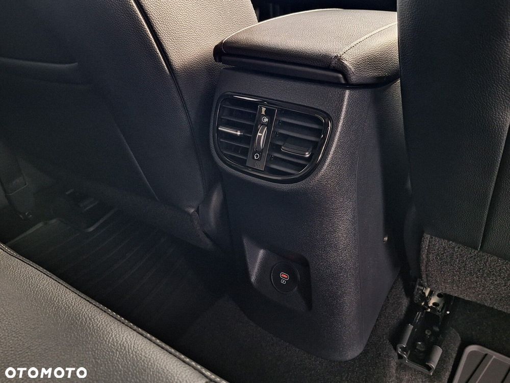 Kia Ceed 1.5 T-GDI L DCT - 38