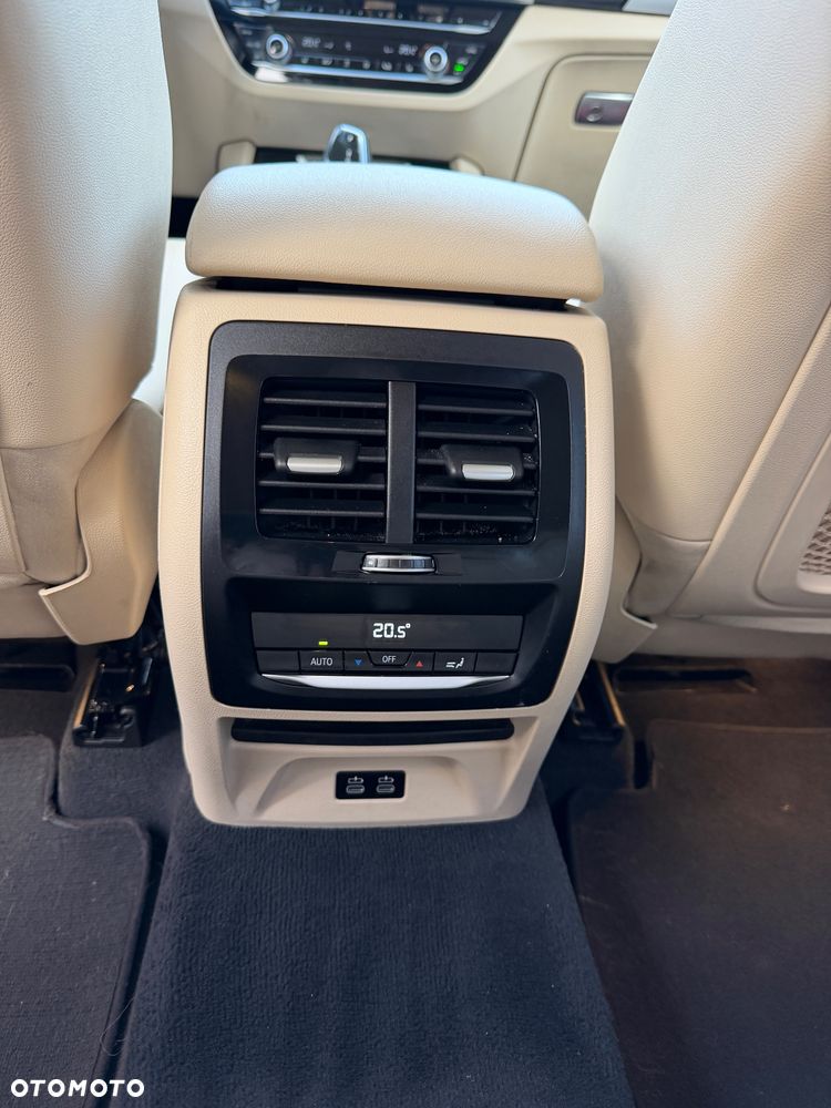 BMW X3 xDrive20i sport - 10