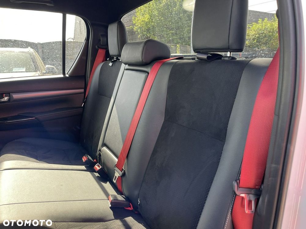 Toyota Hilux 4x4 Double Cab Autm GR Sport - 10
