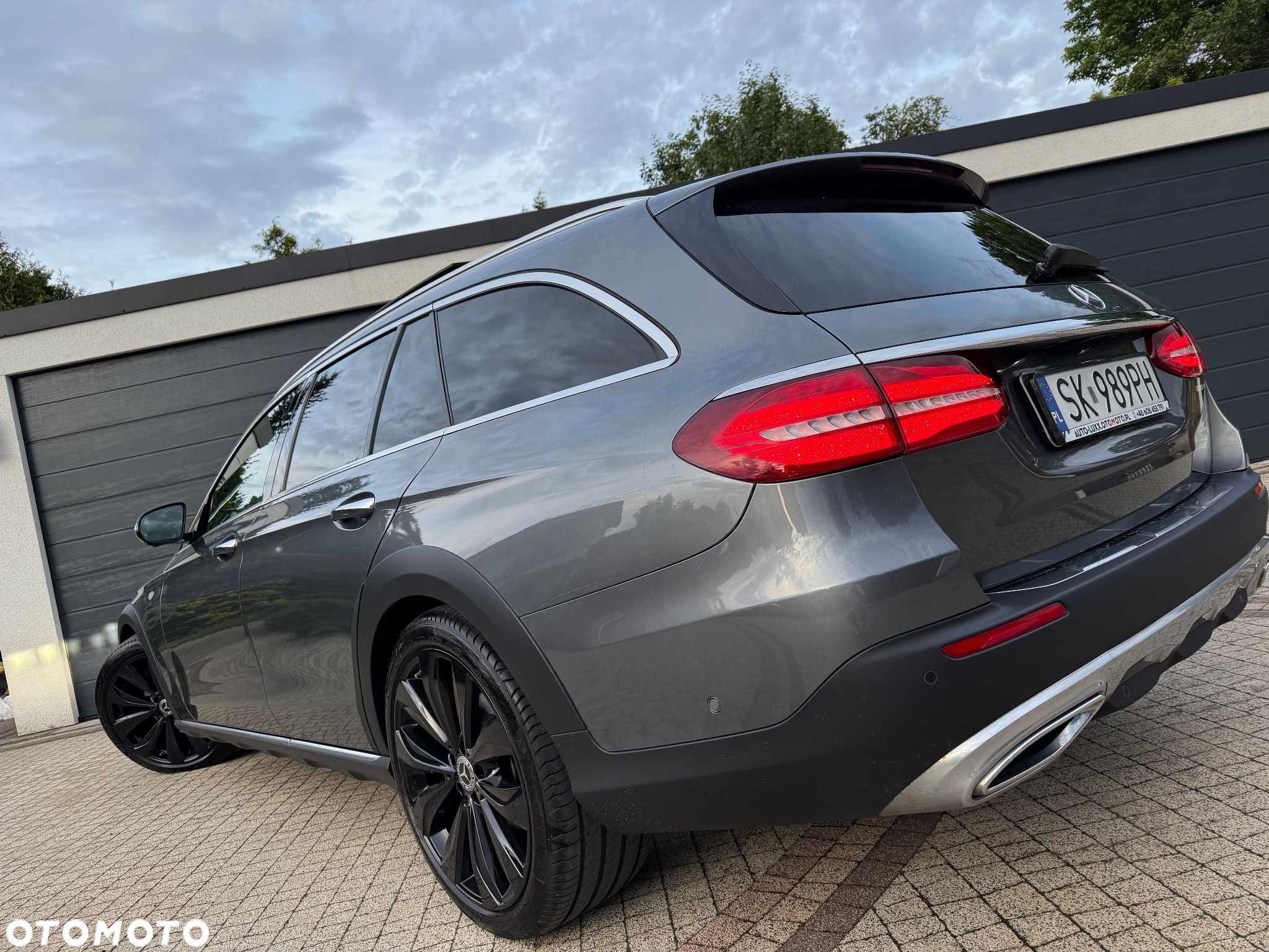 Mercedes-Benz Klasa E 220 d 4Matic T All-Terrain 9G-TRONIC Exclusive - 19