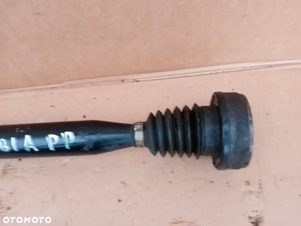 Półoś prawa długa półośka Skoda Fabia I 1.4 16V - 4