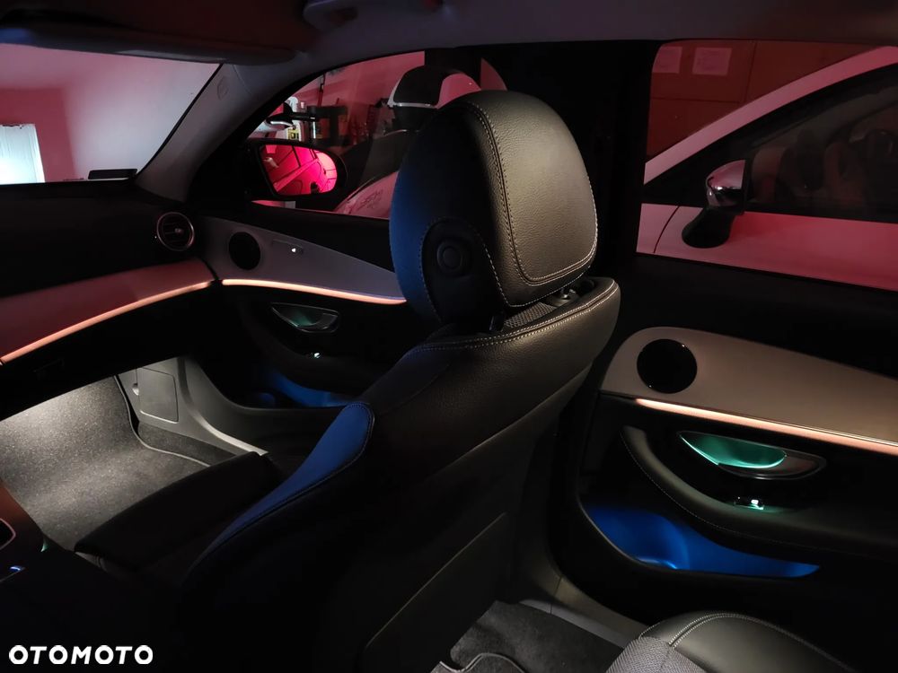 Mercedes-Benz Klasa E 220 d 9G-TRONIC Avantgarde - 23