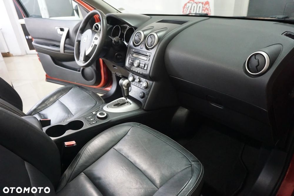 Nissan Qashqai 2.0 dCi 4 x 4 DPF I-Way - 20