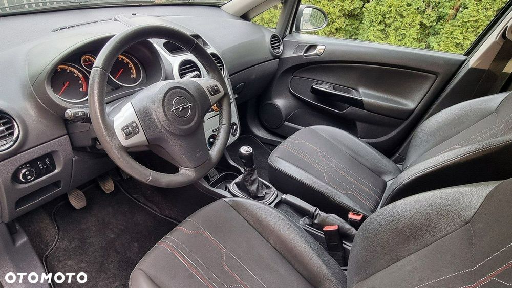 Opel Corsa - 13
