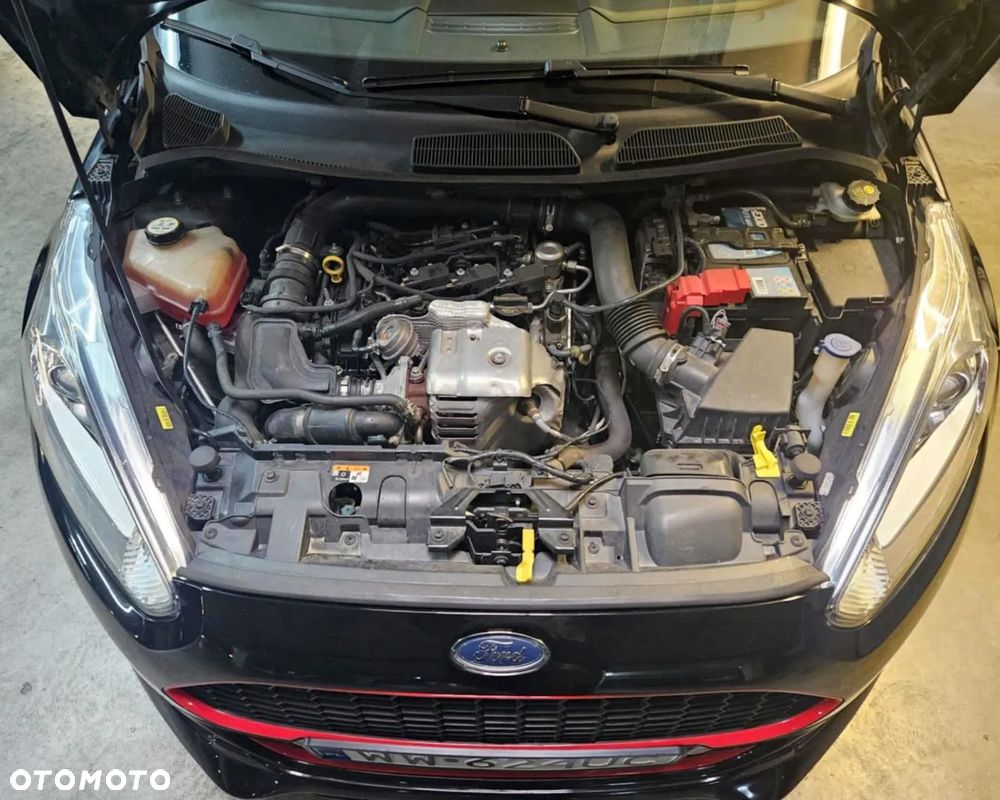 Ford Fiesta 1.0 EcoBoost S&S ST-LINE Black - 9