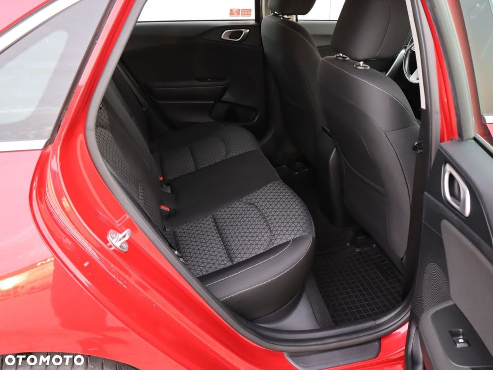 Kia Ceed 1.4 T-GDI M DCT - 7