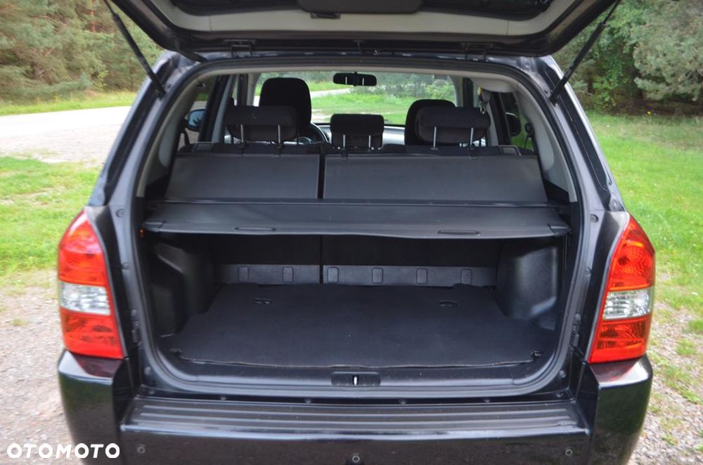 Hyundai Tucson 2.0 Comfort 2WD - 16