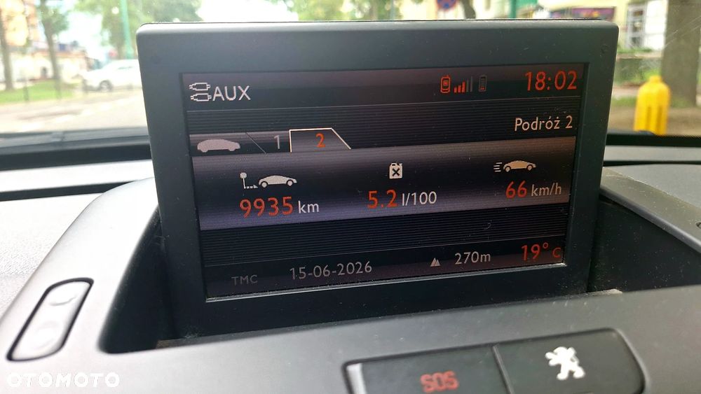 Peugeot 3008 1.6 e-HDi Active S&S - 12