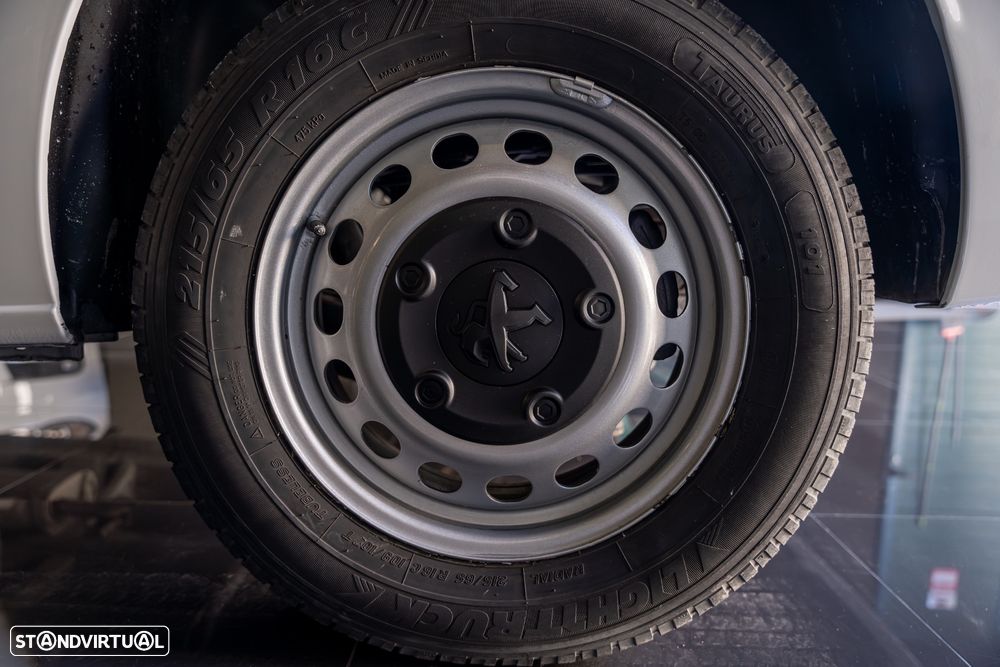 Peugeot Expert 6 lugares - 15