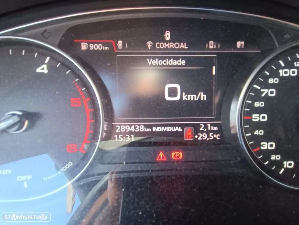 Audi A4 2.0 TDI S-line - 9