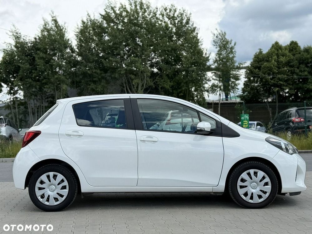 Toyota Yaris - 14