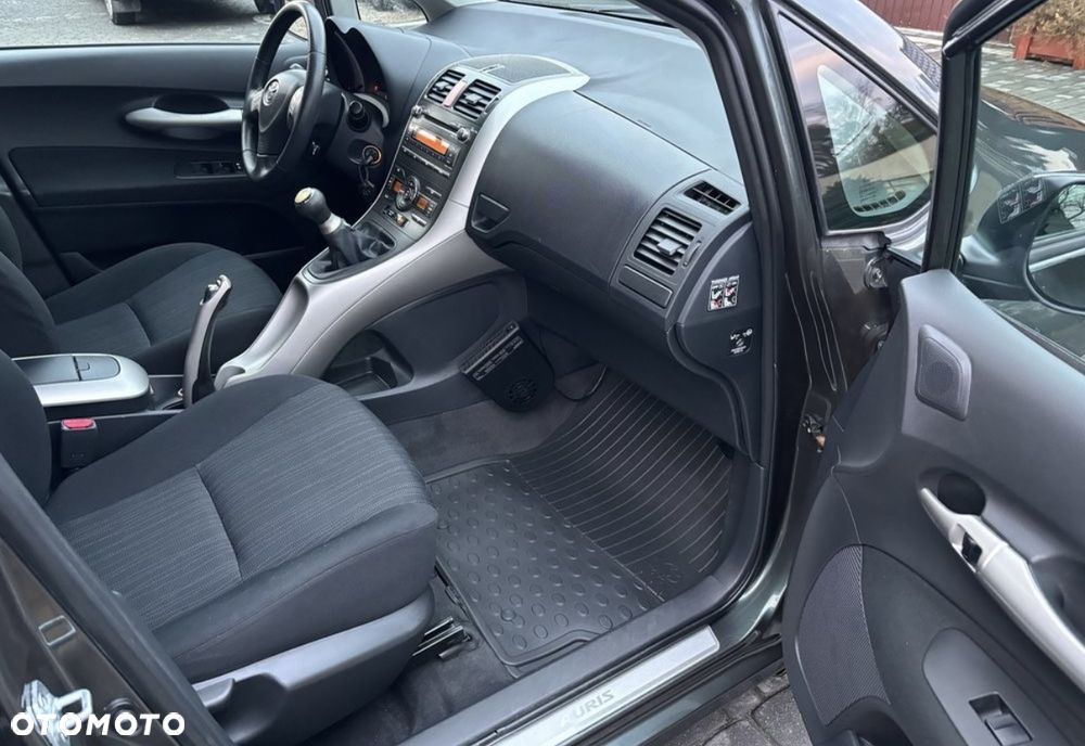 Toyota Auris 1.6 VVT-i Sol - 10