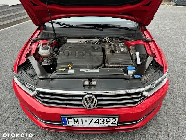 Volkswagen Passat Variant 1.6 TDI SCR DSG Business - 31
