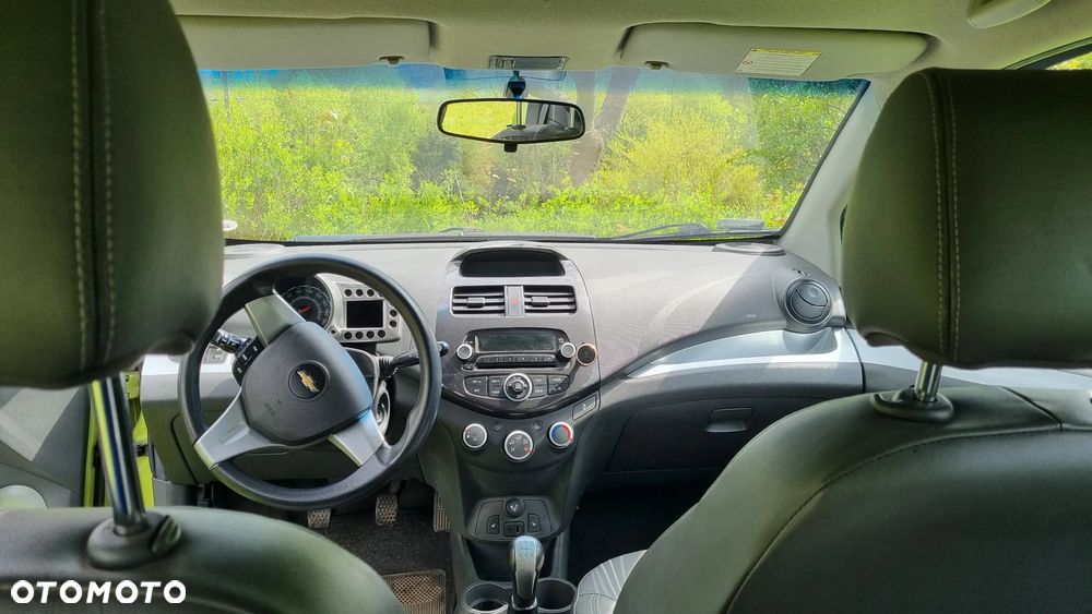 Chevrolet Spark 1.2 LT+ - 11