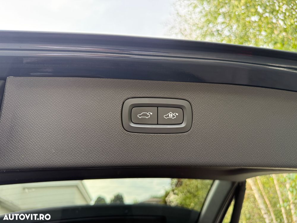 Volvo XC 90 B5 D AWD Geartronic RDesign - 34