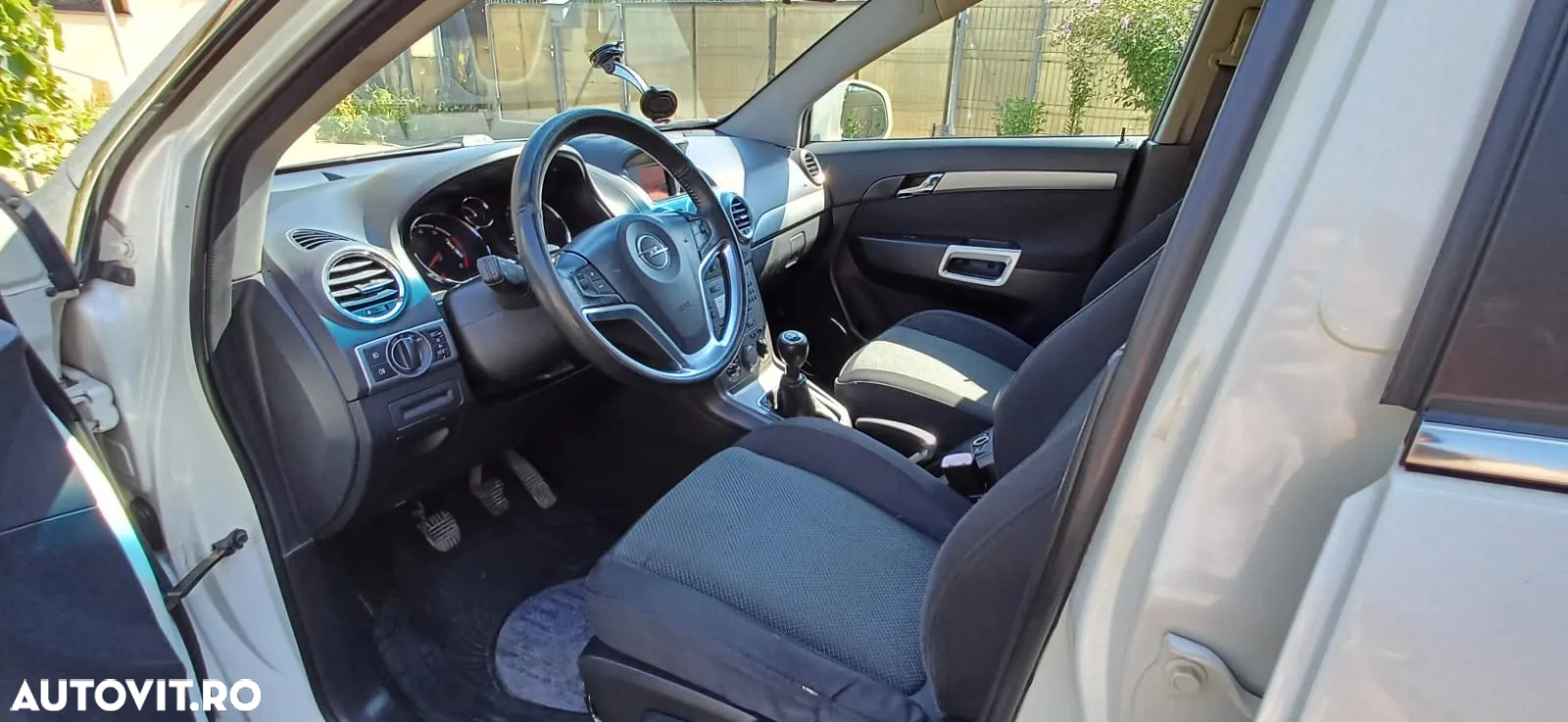 Opel Antara - 8