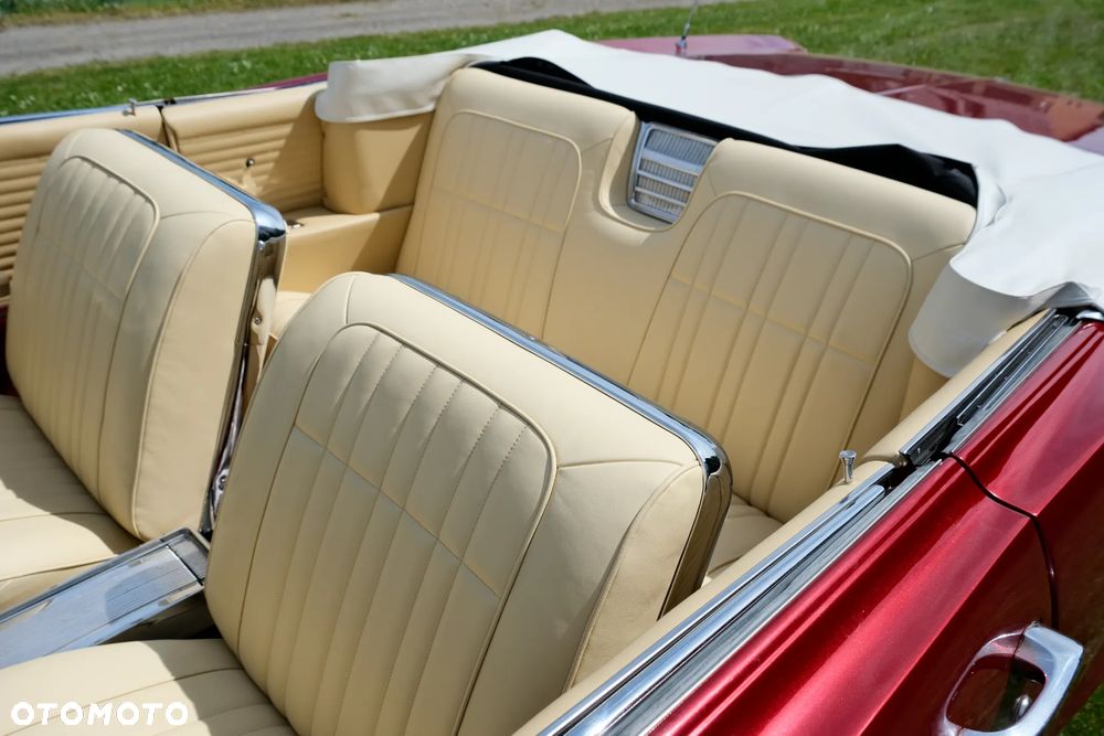 Pontiac Bonneville - 39