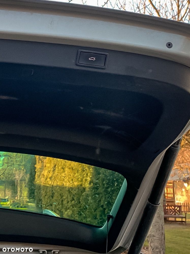 Skoda Karoq 1.5 TSI ACT 4x2 Style DSG - 10