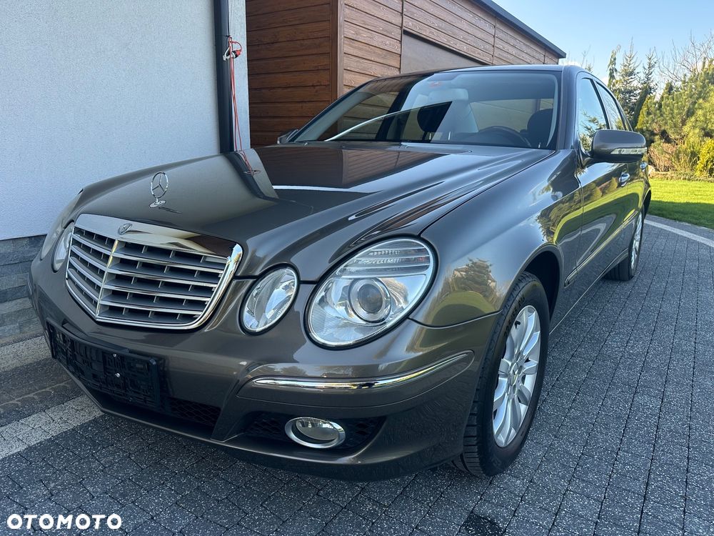 Mercedes-Benz Klasa E 350 7G-TRONIC Elegance - 17