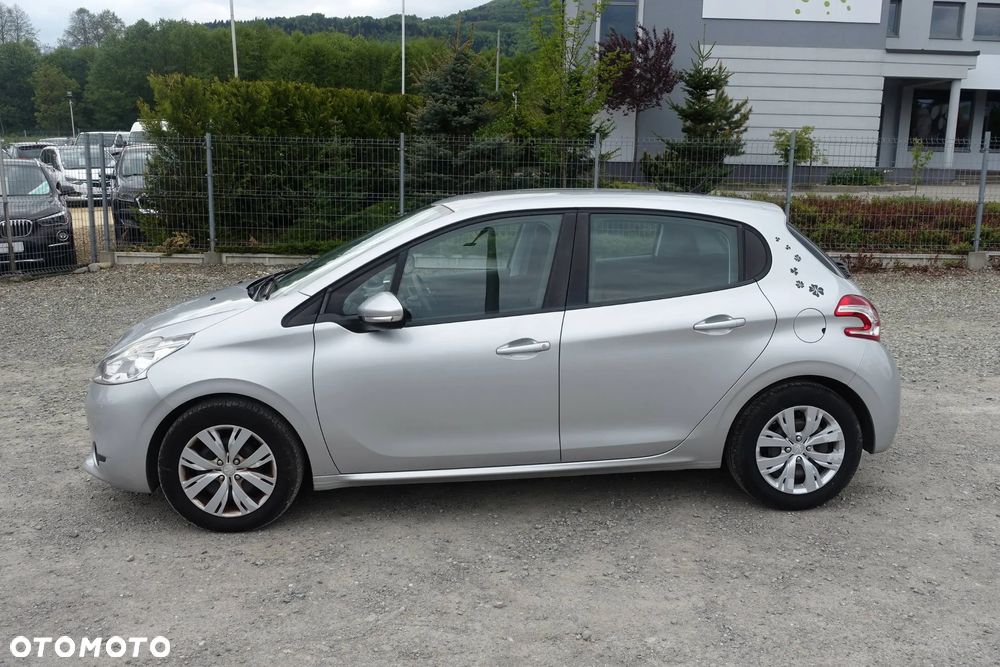 Peugeot 208 1.2 VTi Active - 4