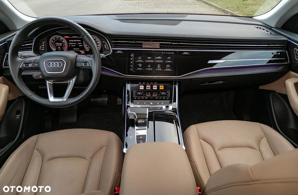 Audi Q8 - 11