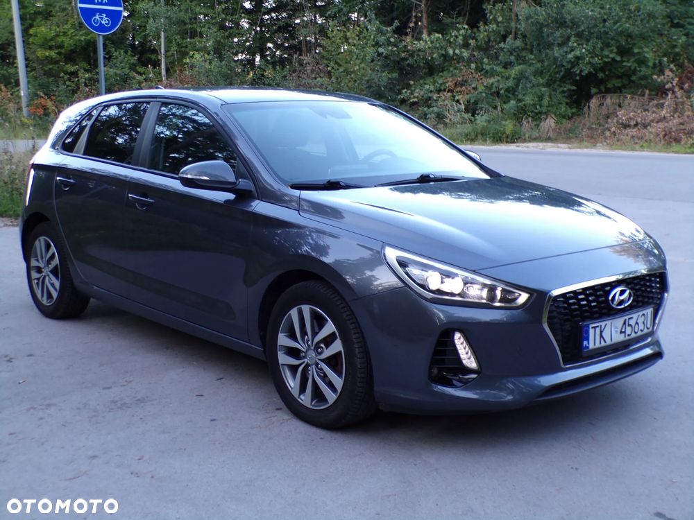 Hyundai i30 1.6 CRDI Intro Edition - 17