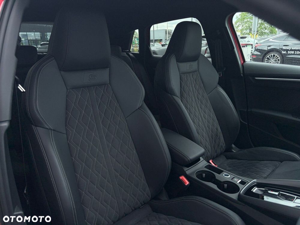 Audi A3 Sportback - 16