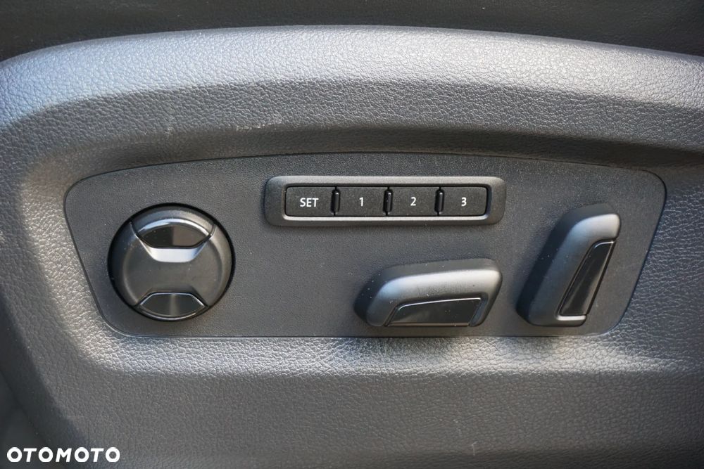 Volkswagen Multivan 2.0 BiTDI L1 Highline 4Motion DSG - 29