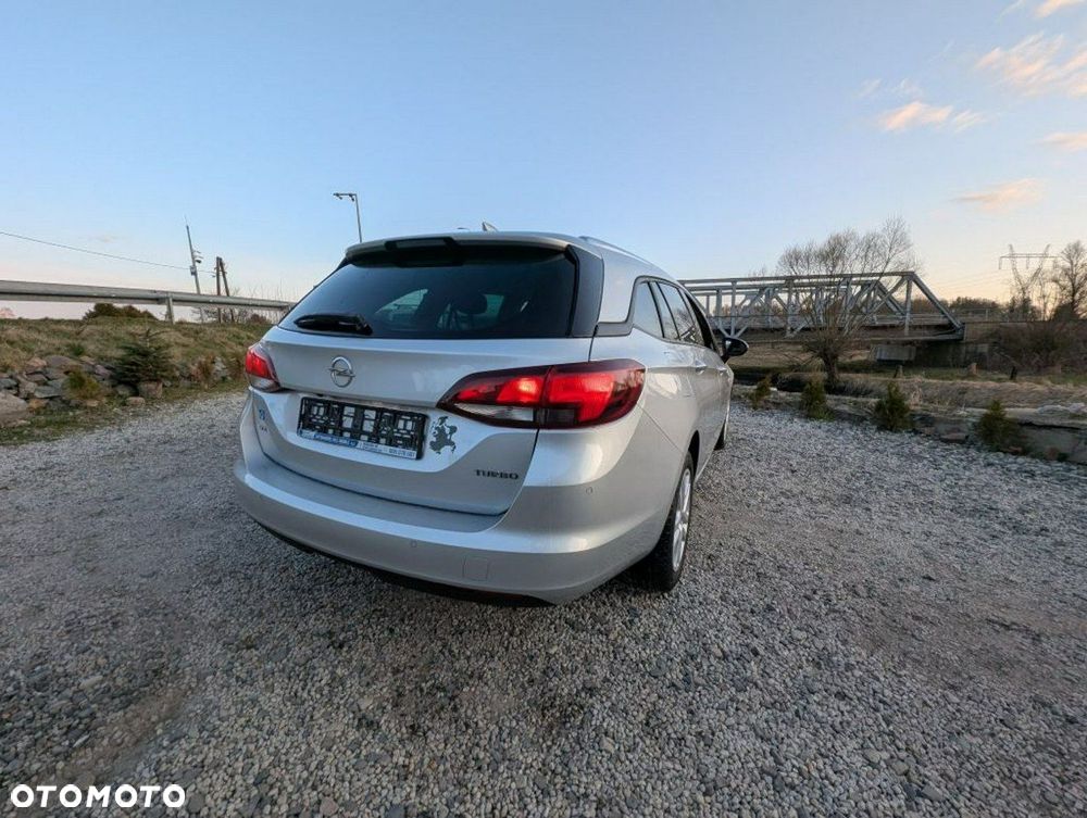Opel Astra - 8