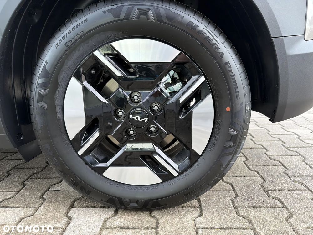 Kia Seltos 1.6 T-GDI M - 18