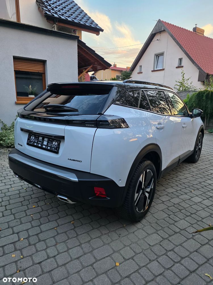 Peugeot 2008 - 9