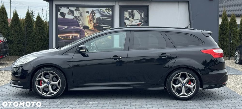 Ford Focus SW 2.0 EcoBoost ST Leather Sport Pack - 6