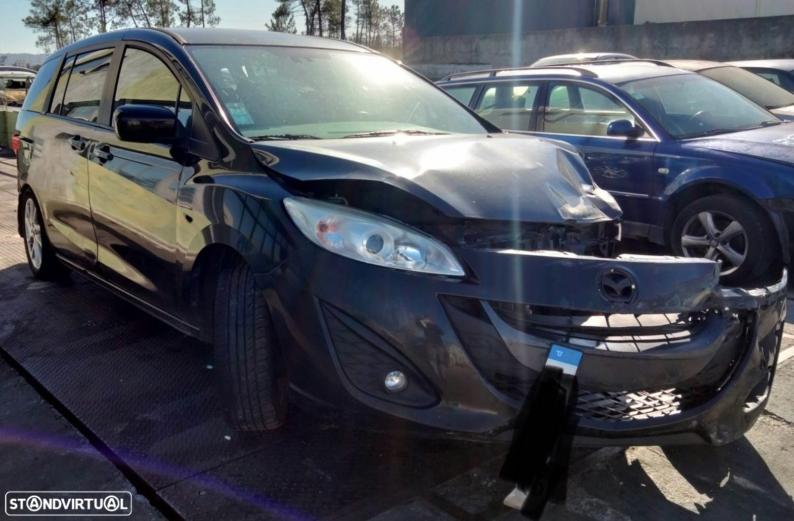 Mazda 5 Superior Wagon 1.6D de 2011 disponível para peças - 1