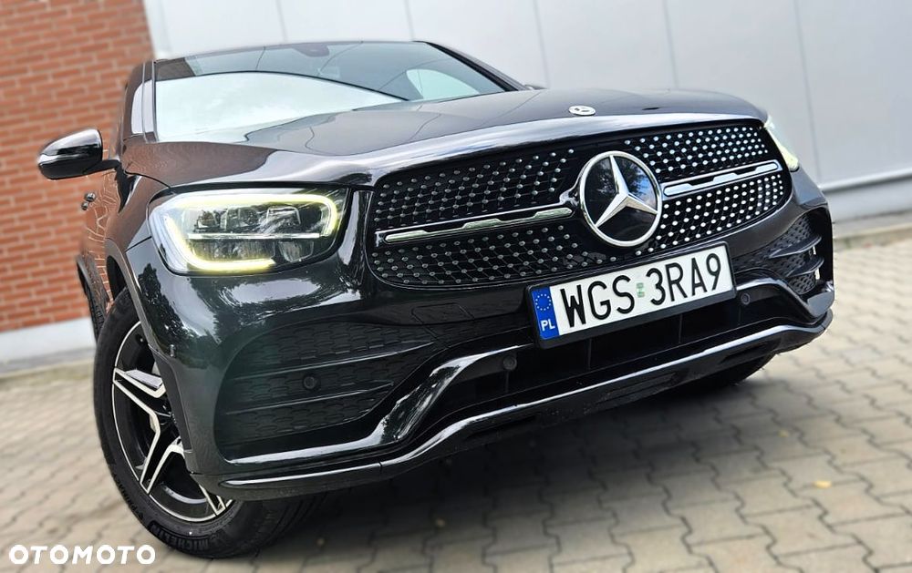 Mercedes-Benz GLC 200 d 4Matic 9G-TRONIC AMG Line - 9