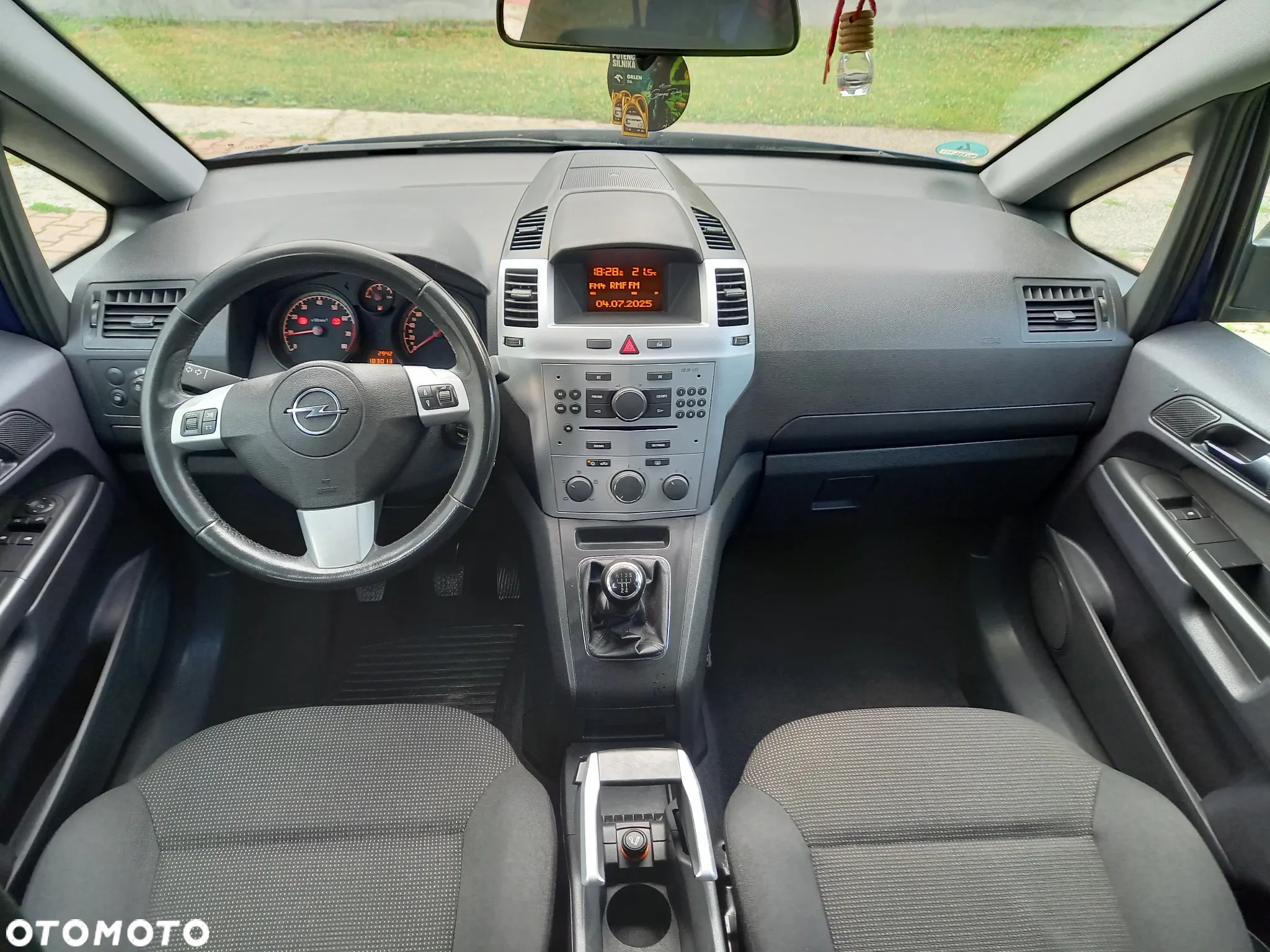 Opel Zafira 1.8 Design Edition - 19
