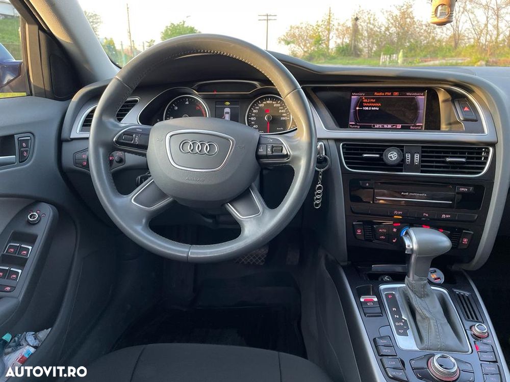 Audi A4 2.0 TDI quattro Stronic - 8