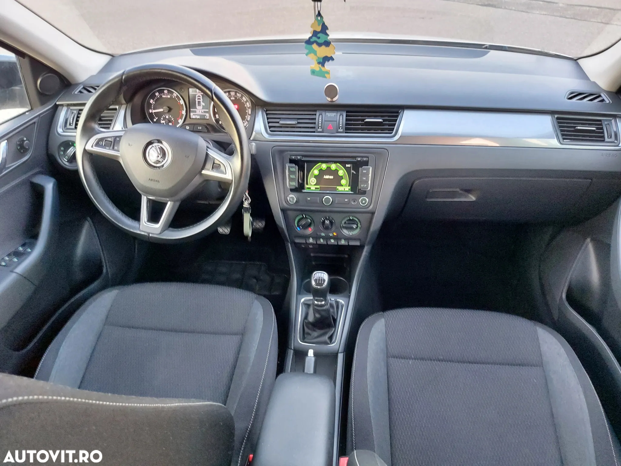 Skoda RAPID - 7