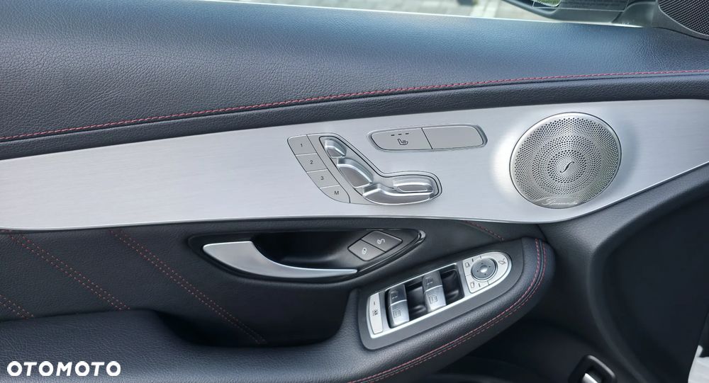 Mercedes-Benz GLC AMG 43 4Matic AMG Speedshift TCT 9G - 13